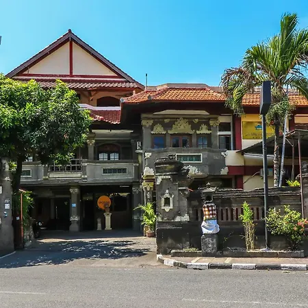 Super Oyo 1927 Hotel Candra Adigraha